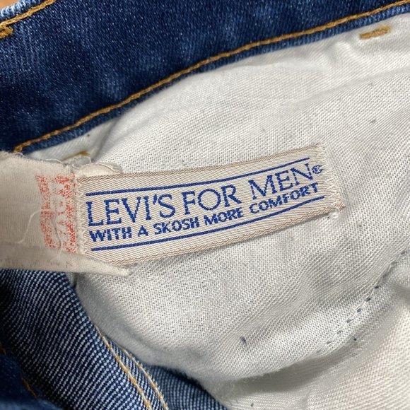 Vintage Levis With‎ A Skosh More Comfort Jeans USA Made Denim Men's 36X31 - Picture 11 of 12